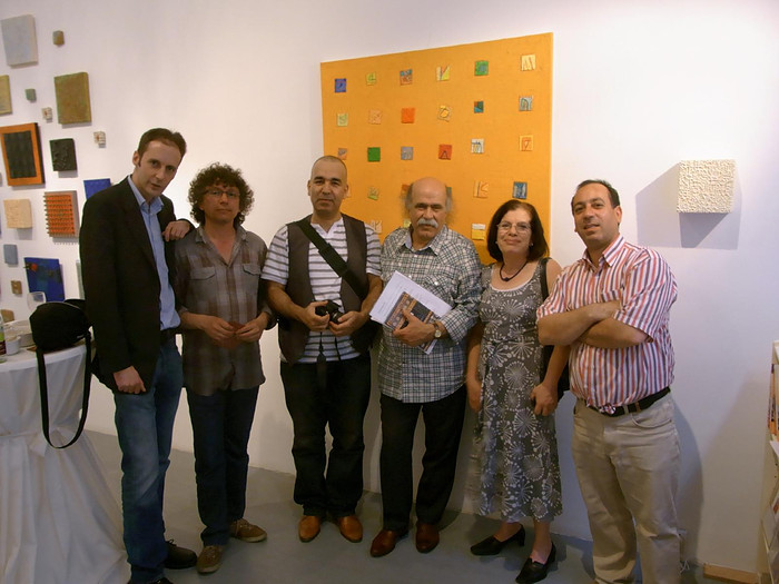 1289654202_6_gRs0[1]