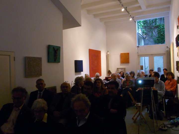 225904_226418044042350_100000224696132_1077820_644736_n[1]