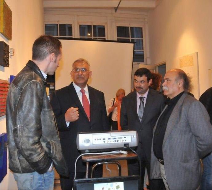 230452_227758637241624_100000224696132_1090820_7067089_n[1]