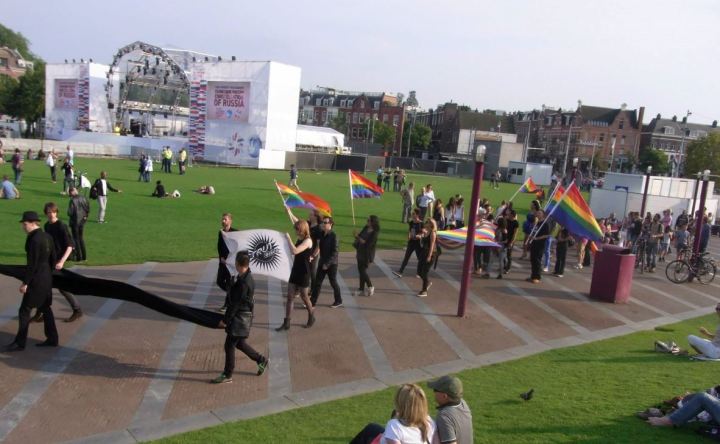 aankomst Museumplein 3