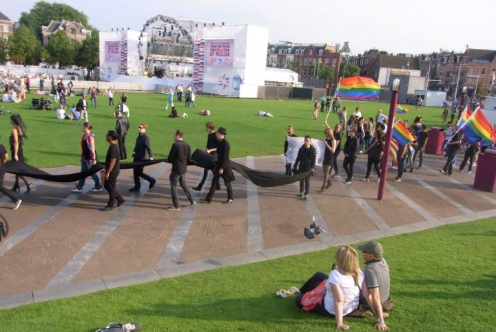 aankomst Museumpplein 2